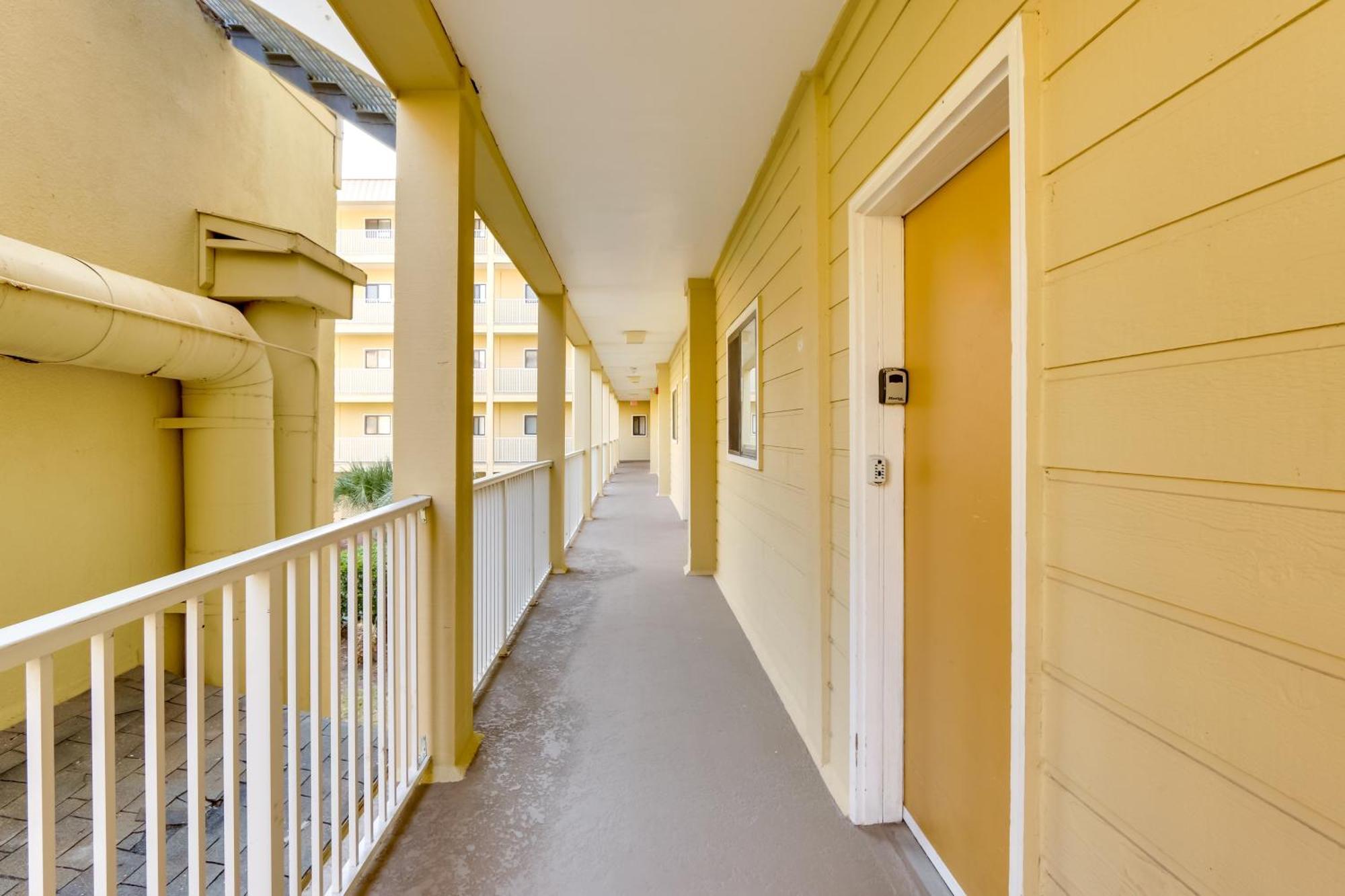 Bright And Beachy Getaway On Hilton Head Island! Exterior photo