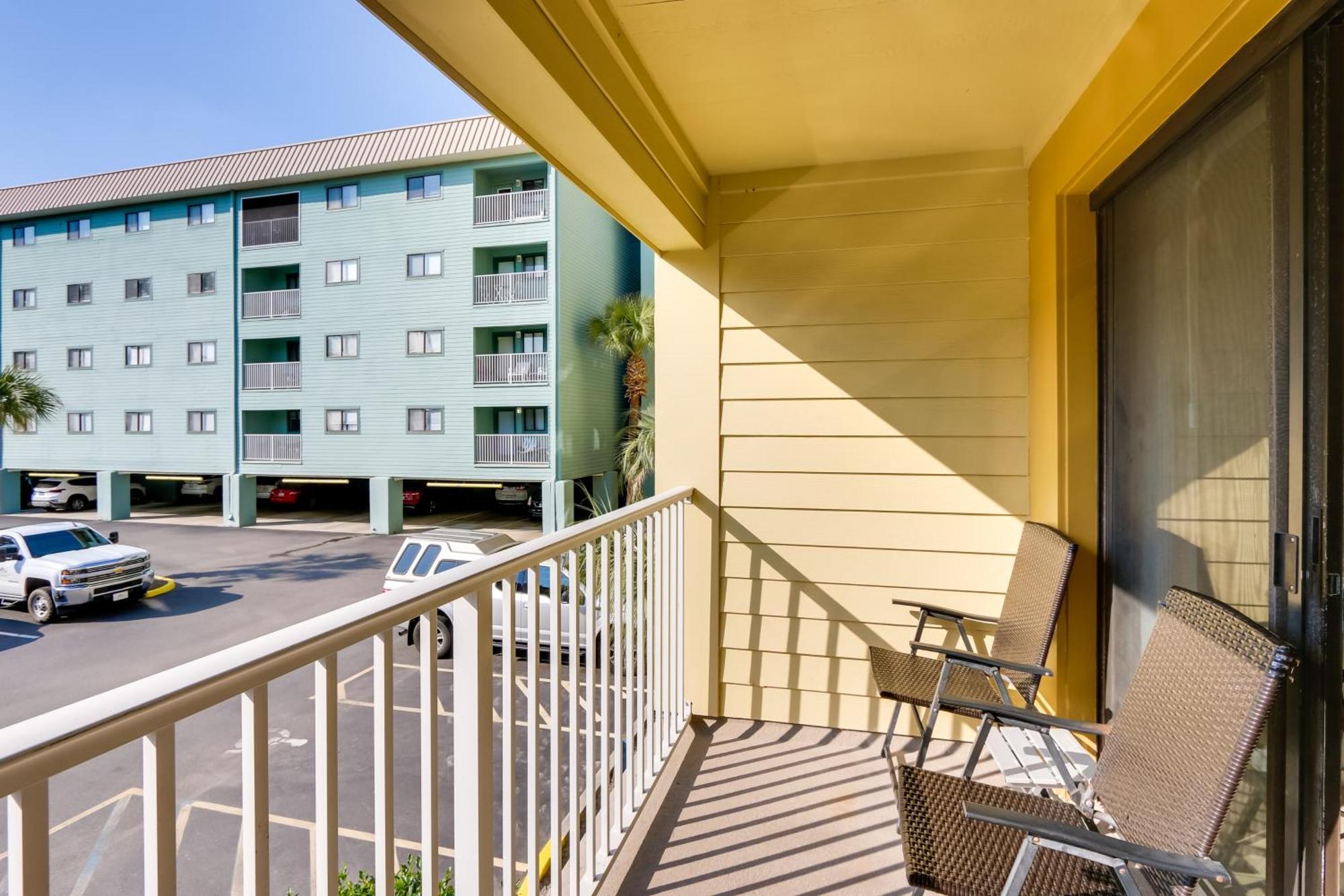 Bright And Beachy Getaway On Hilton Head Island! Exterior photo